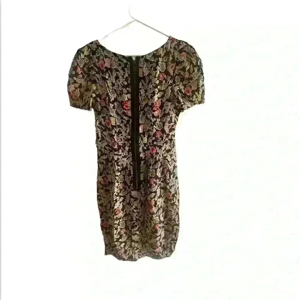 Topshop French Paris Chic Rouje inspired dress
Visit - Picture 5 of 9